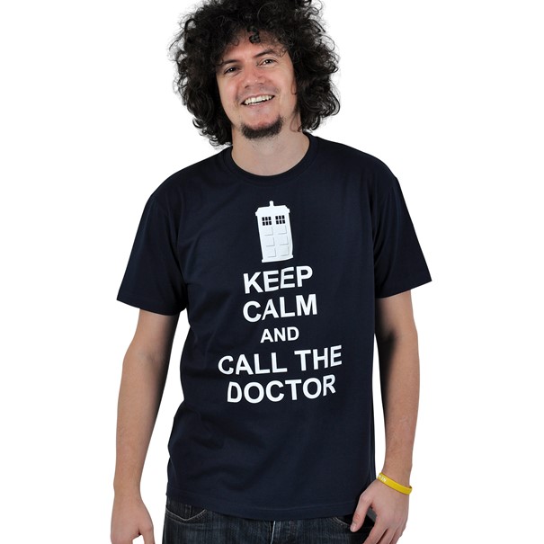 Call the Doctor T-Shirt – Bild 3